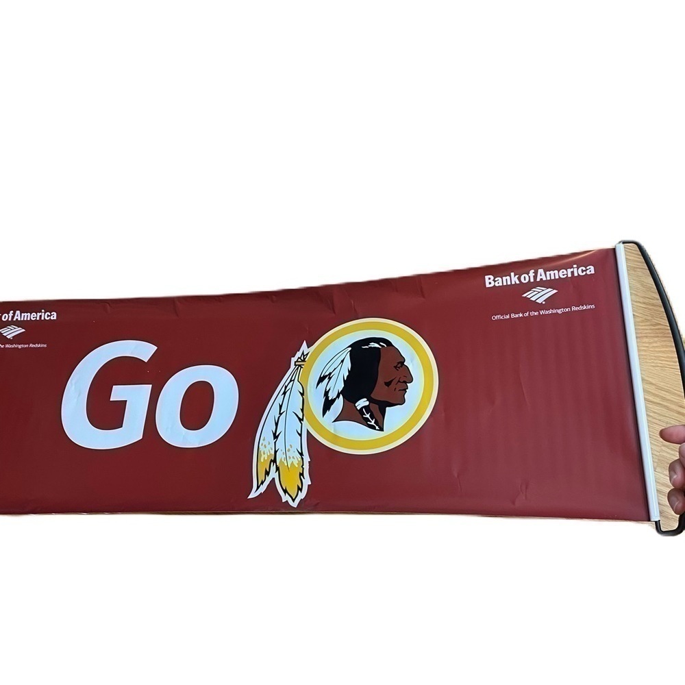Vintage Redskins Pull Apart Banner Washing NFL Football Red
